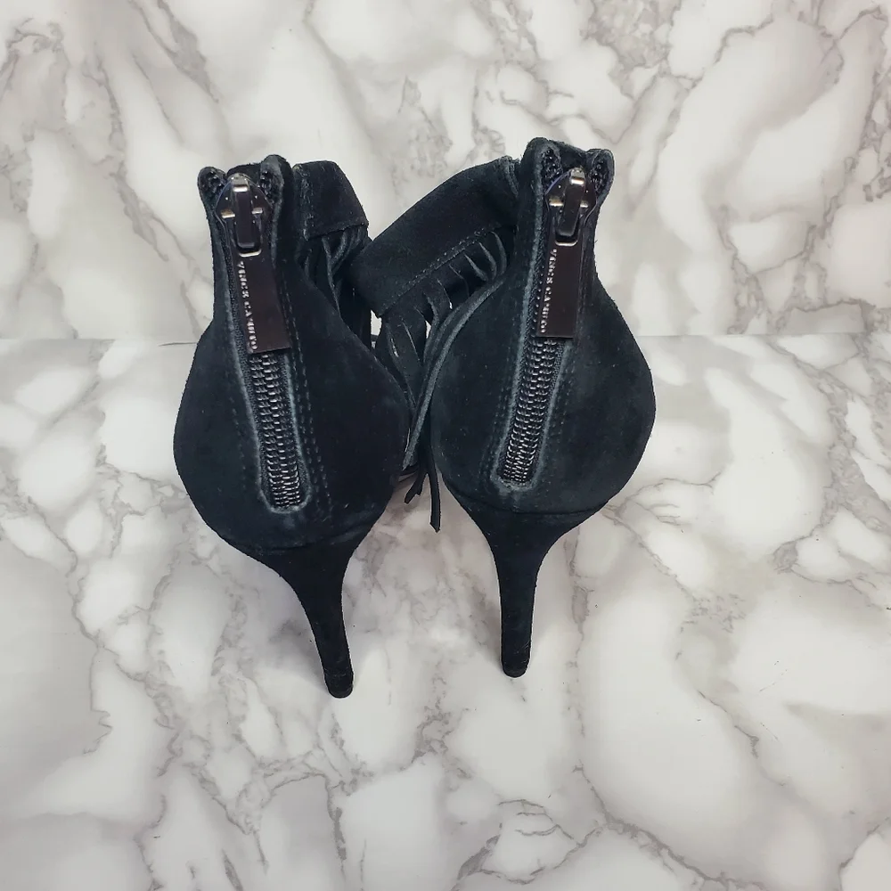 Vince Camuto Black Fringe Women's Sandals Size 6
